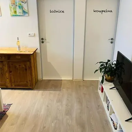 V Podkrovi - Hlinsko. *